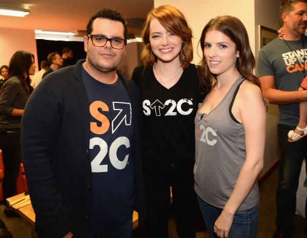 actors (L-R) Josh Gad, Emma Stone and Anna Kendrick attend Stand Up To Cancer