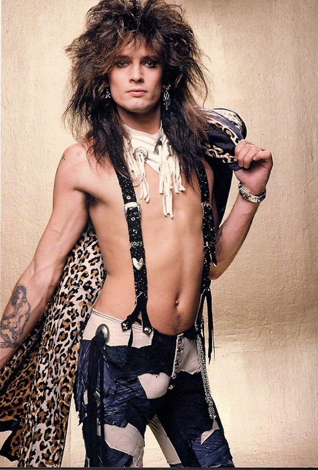 Happy Birthday to Motley Crue's Tommy Lee! – The Hollywood 360