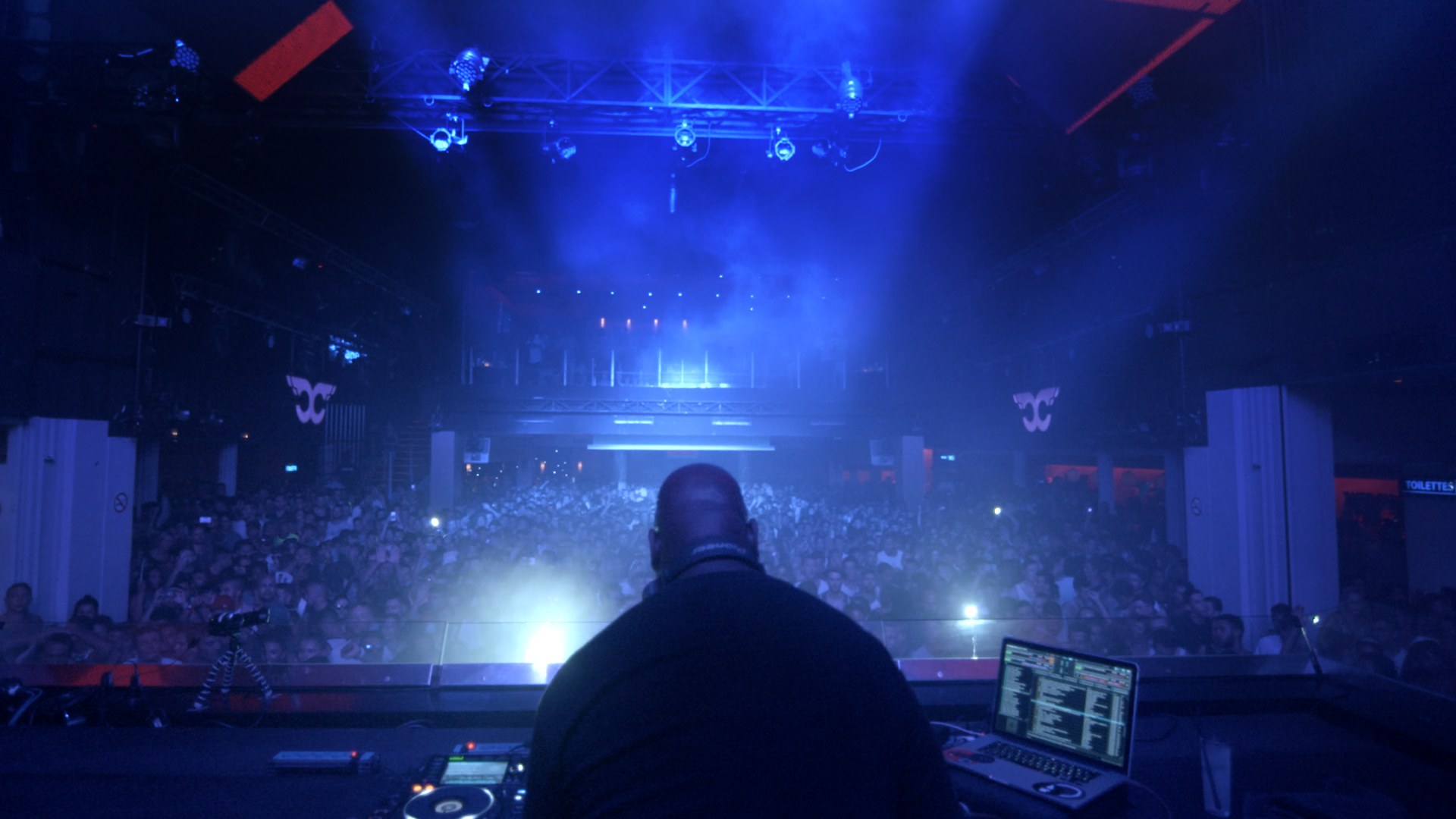 Carl Cox DJing at Ultra Music Festival Miami in WHAT WE STARTED - (c) Bert Marcus Productions 