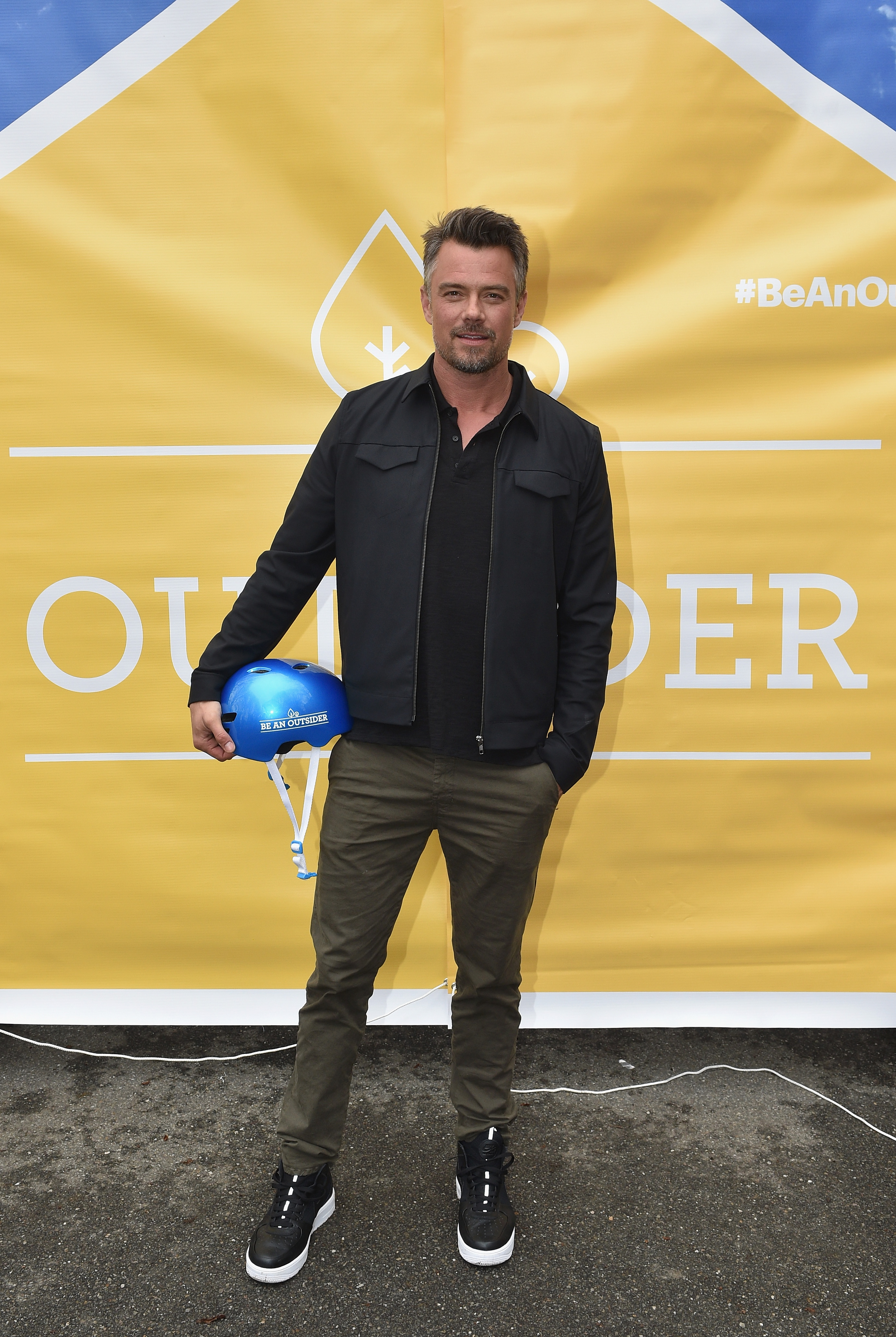 NEW YORK, NY - APRIL 04: Josh Duhamel Partners with Claritin® and Boys and Girls Clubs of America to Launch the "Be An Outsider Campaign" on April 4, 2017 in New York City. (Photo by Bryan Bedder/Getty Images for Claritin)