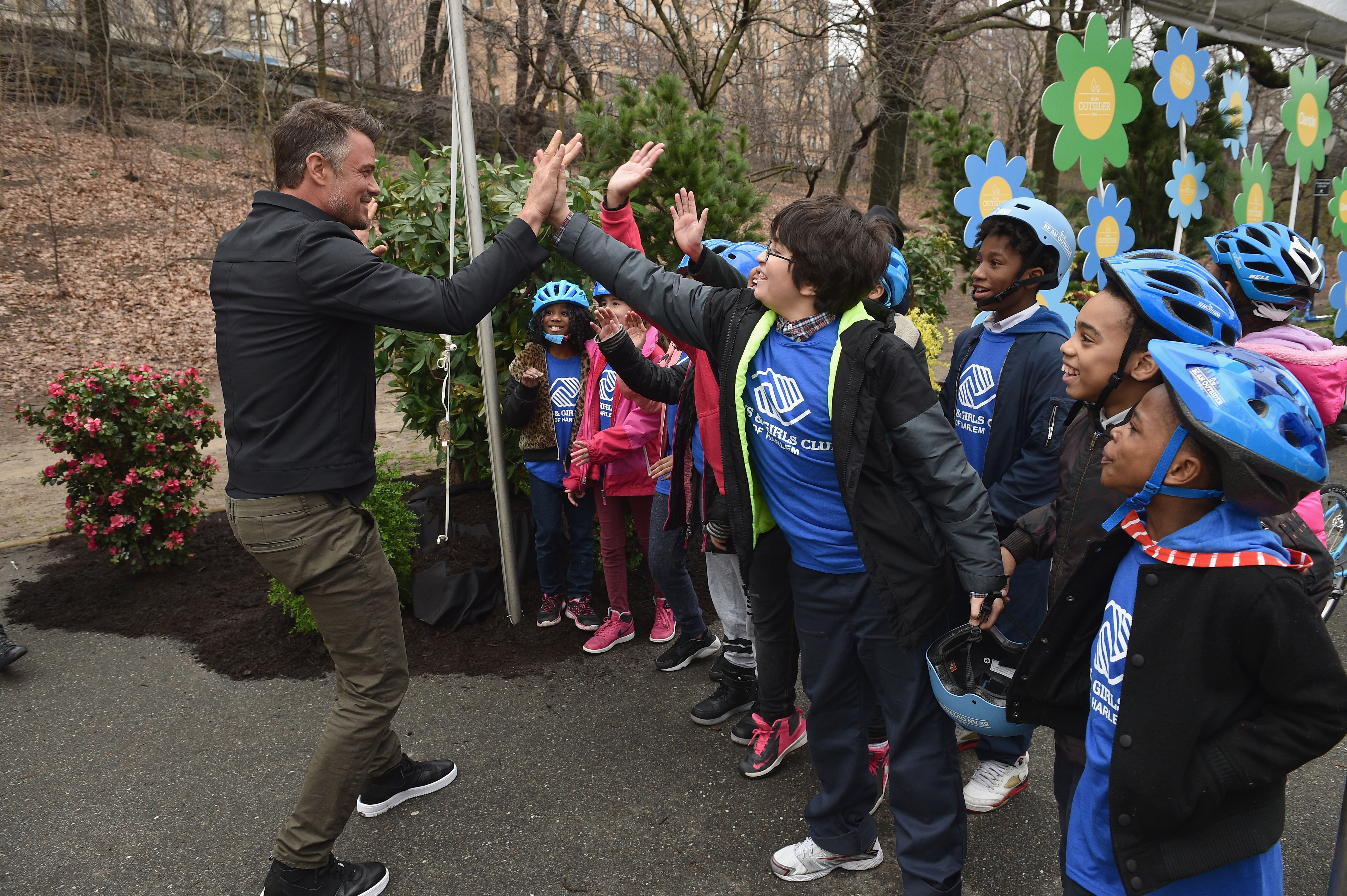 NEW YORK, NY - APRIL 04: Josh Duhamel Partners with Claritin® and Boys and Girls Clubs of America to Launch the Be An Outsider Campaign on April 4, 2017 in New York City. (Photo by Bryan Bedder/Getty Images for Claritin)