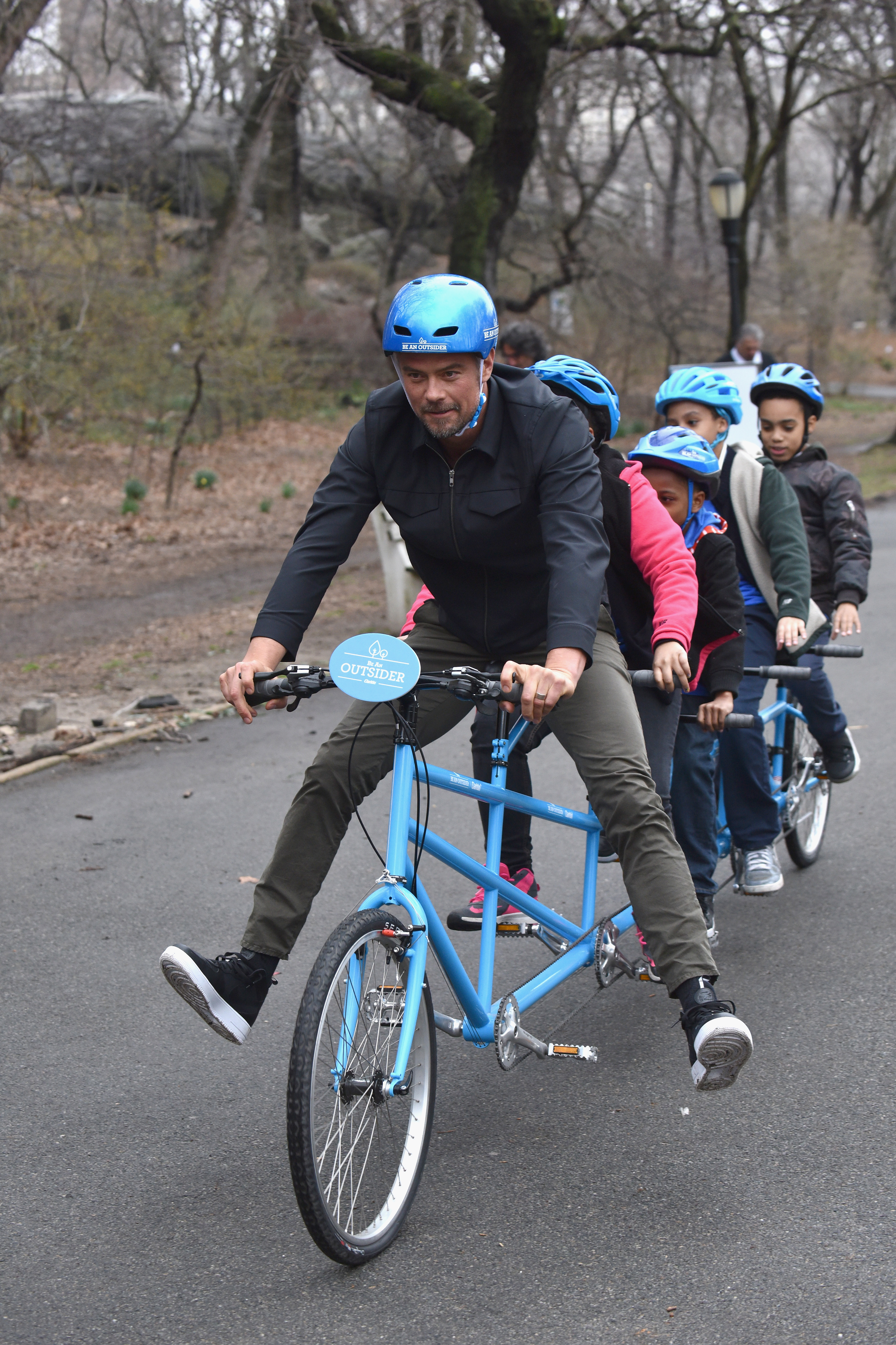 NEW YORK, NY - APRIL 04: Josh Duhamel Partners with Claritin® and Boys and Girls Clubs of America to Launch the "Be An Outsider Campaign" on April 4, 2017 in New York City. (Photo by Bryan Bedder/Getty Images for Claritin)