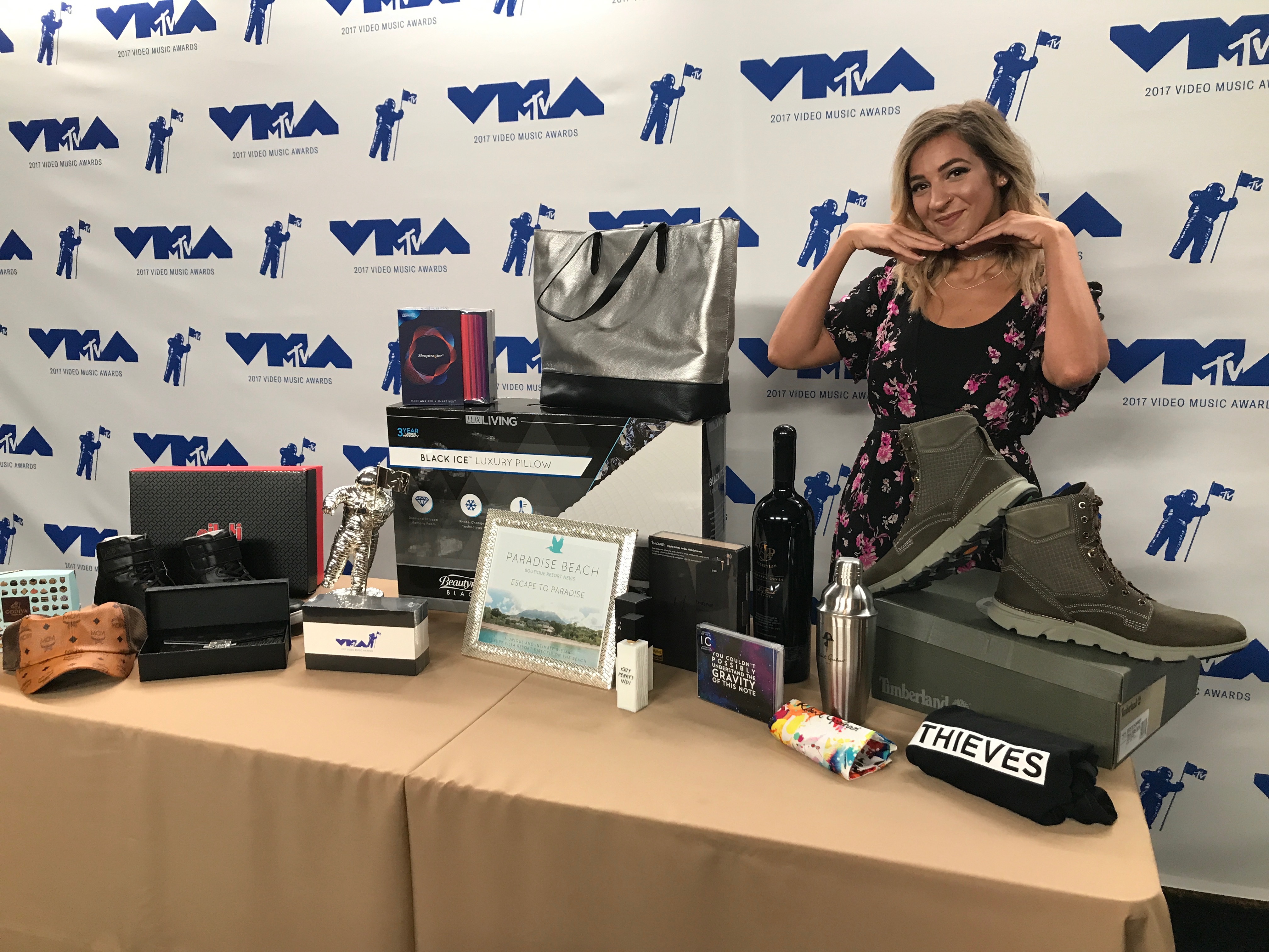 TRL- Gabbie Hanna with gift collection 