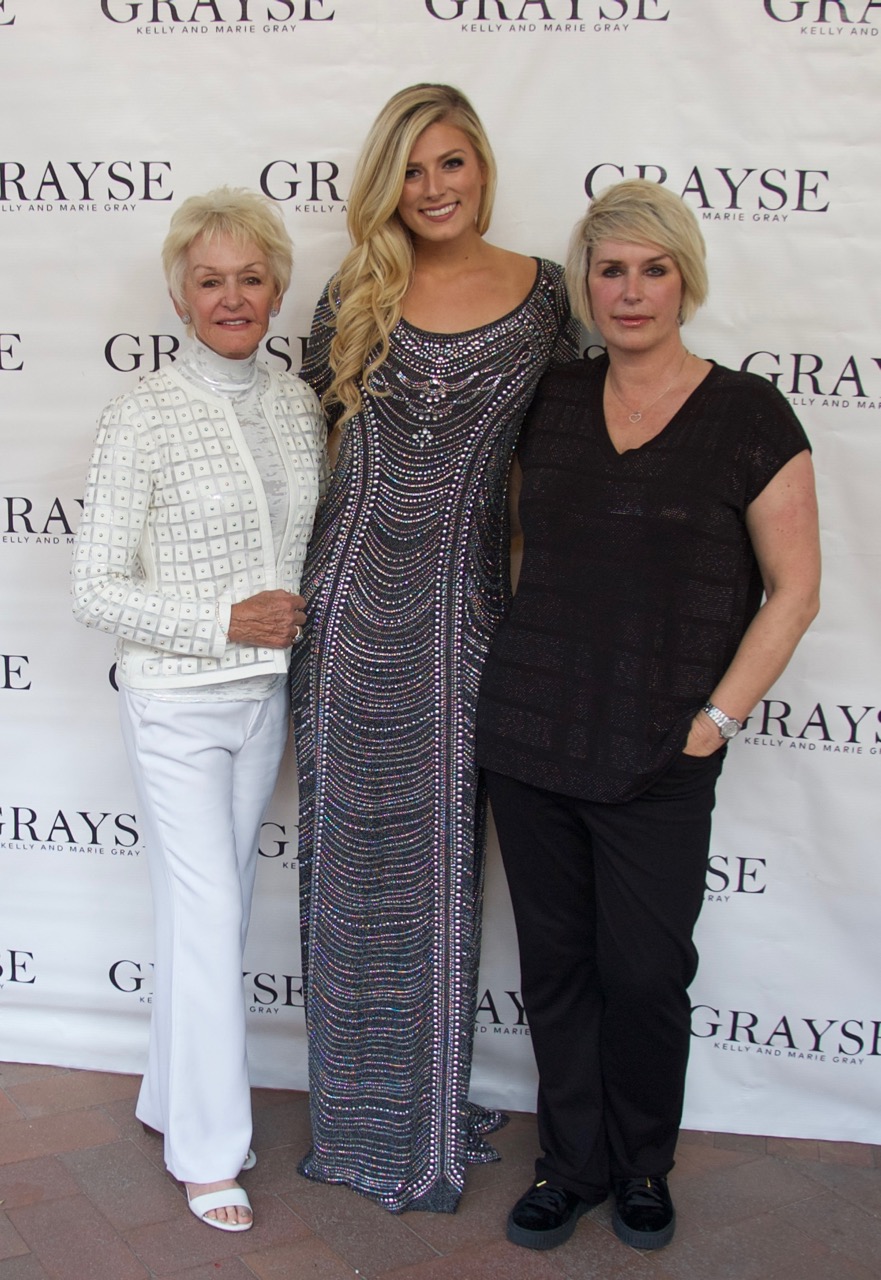 Grayse of Fashion Island Sponsor The Miss America Scholarship Foundation  With a Fashion Show by Former and Current Miss America Contestants – The  Hollywood 360